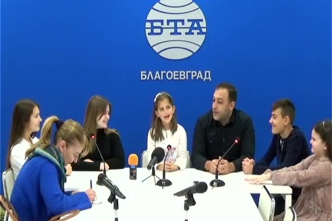 Представяне на Детска театрална школа към Драматичен театър „Никола Вапцаров“ в Благоевград