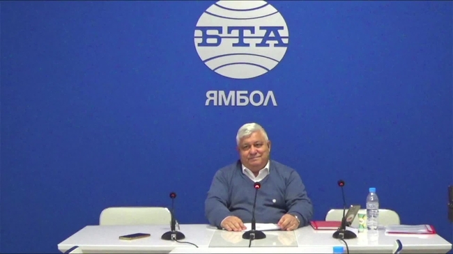 Пресконференция на кандидата за председател на общинската структура на БСП в Ямбол Георги Василев