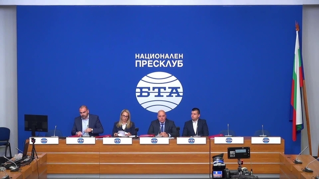 Пресконференция на тема: “Внасят подписка с 6500 подписа в Народното събрание срещу хартиената бюлетина".