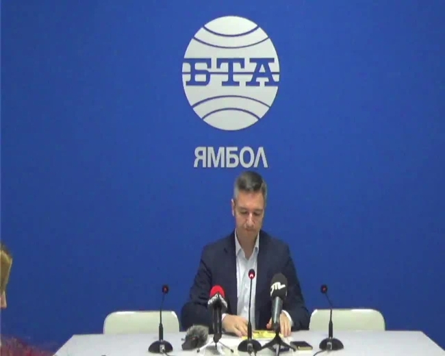 Пресконференция на Кристиан Вигенин в Националния пресклуб на БТА в Ямбол