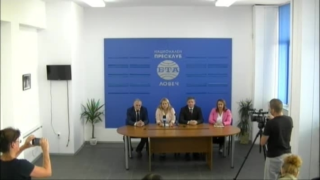 Пресконференция на "Възраждане" за представяне на кандидатите си за народни представители за 11 МИР - Ловеч