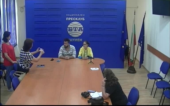 Пресконференция на директора на Драматично-кукления театър „Васил Друмев“ в Шумен Илия Виделинов 