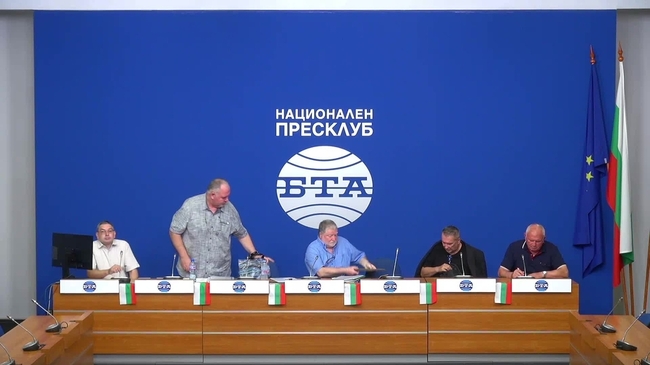 Проблеми на военноинвалидите и военнопострадалите и законодателни предложения за решаването им. 32 години от възстановяването на Съюза на военноинвалидите и военнопострадалите.