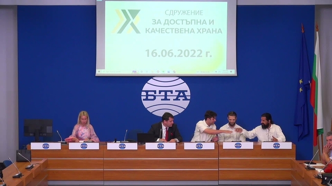 Представяне на официалния уебсайт на Сдружението - www.zdkh.bg, и платформата за подаване на сигнали от страна на потребителите при съмнения за нередности на хранителни продукти