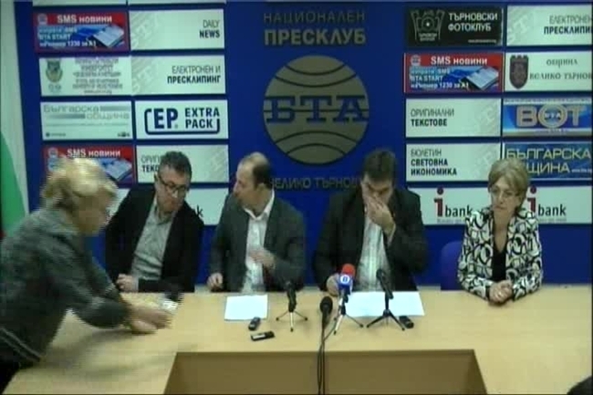 Пресконференция на ръководството на Професионалната гимназия по туризъм "Д-р Васил Берон" и училище с подобен профил в Охрид, Северна Македония