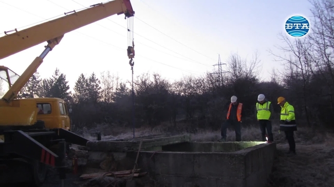 В Перник се подменя 3-тонен спирателен кран