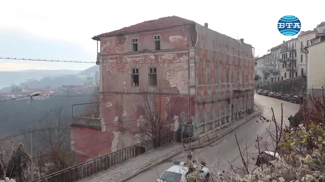 Американски предприемач ще реставрира легендарния хотел „Цар Борис Трети” във Велико Търново