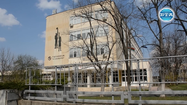 Дистанционното обучение през погледа на един учител по програмиране и IT-специалист