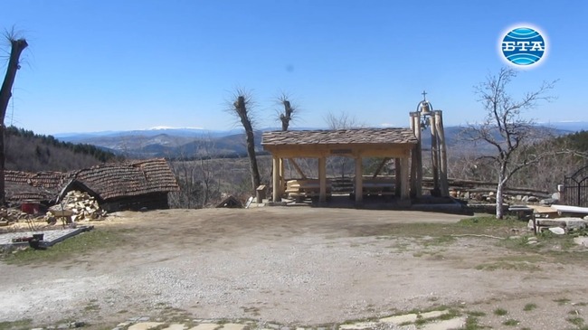 По шест човека ще влизат в църквата на Кладнишкия манастир по време на Великденските празници