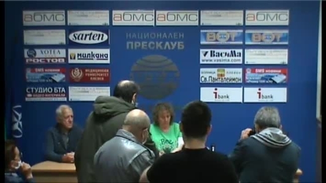 ЧЕСТИТ СВЕТОВЕН ДЕН НА ПЧЕЛАТА! След зачестили отравяния на пчели, Фондация за околна среда и земеделие /ФОСЗ/ организира в Плевен пресконференция и започва подписка.