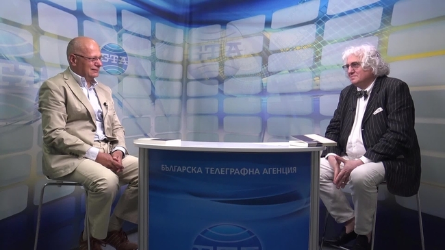 За политическата реч и „Животът на кухите фрази“ - разговор на доц. Георги Лозанов с проф. Стефан Попов