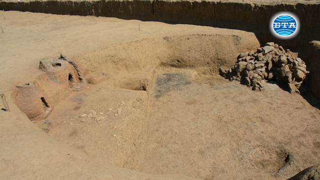 Средновековно селище с металургична дейност е разкрито по трасето на новоизграждащ се участък от АМ "Хемус"