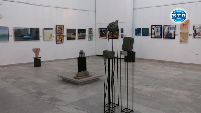 Десетото международно биенале на малките форми превръща Плевен в столица на изящното изкуство до края на годината