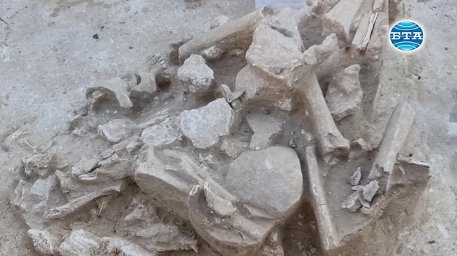 Десет гроба са проучени през този сезон от халколитния Варненски некропол