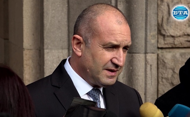 В най-близко време ще бъде свикано първото заседание на Народното събрание, каза президентът Румен Радев