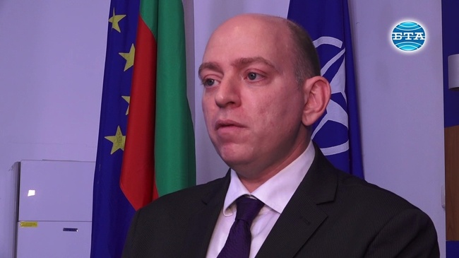 Разпространението на фалшиви новини е един от най-големите проблеми, с които трябва да се справим в днешно време, според генералния директор 
на агенция АМНА
