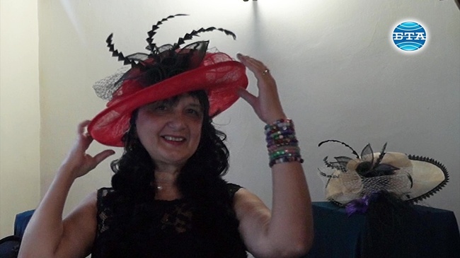 Ще се завърне ли шапката като аксесоар при дамите?