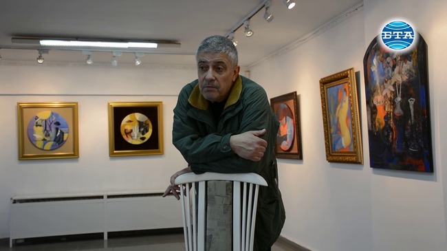 Художникът Владимир Пенев гостува с изложба живопис в галерия "Бургас"