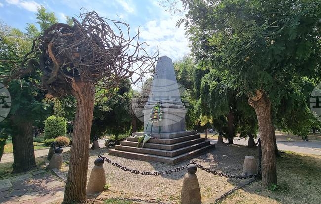 Стара Загора - "Защитниците на Стара Загора" - паметник - годишнина