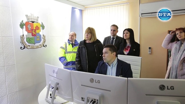 Столичният кмет Йорданка Фандъкова провери готовността за реакции в случай на повишаване нивата на реките и язовирите