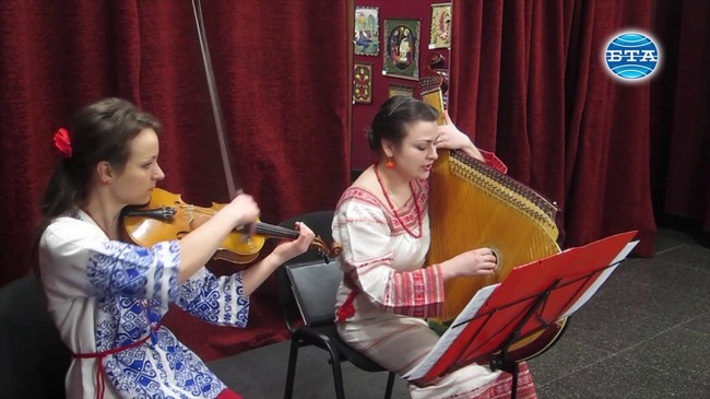 Народно творчество от Украйна представи в Плевен майсторът по тъкачество и музикант Ирина Николова 