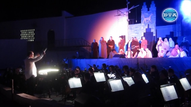 Вердиеви нощи в парка "Кайлъка" събраха хиляди меломани в Плевен