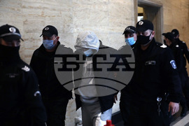 МВР - с. Антон - задържани