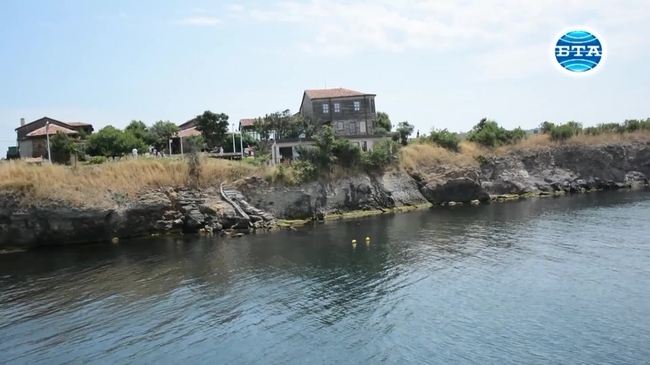 Остров Света Анастасия се превръща в сцена за театрални постановки през летния туристически сезон