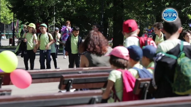 Деца рисуваха в Борисовата градина по повод Зелената седмица