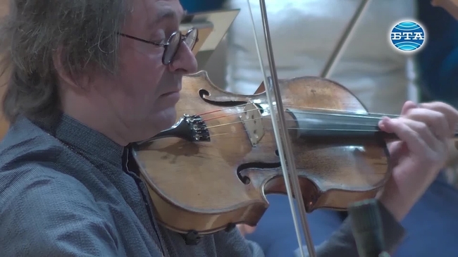 Юрий Башмет за "боговете" в музиката, за "космическата" си виола и за проектите, по които работи