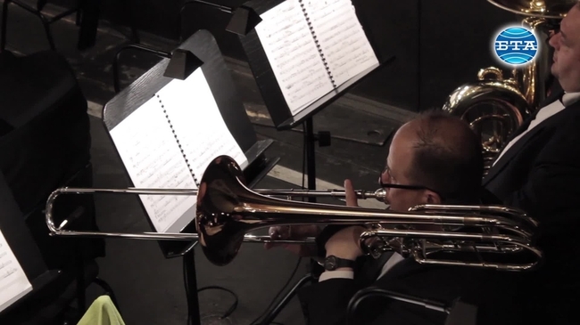 С огромен успех се увенча премиерата на "Янините девет братя" в Москва