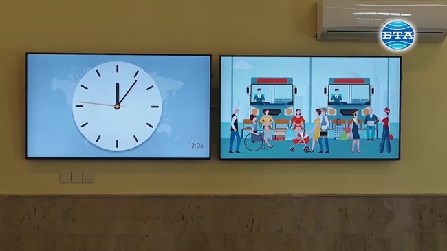 Двама министри разгледаха реставрираната централна гара в Пловдив