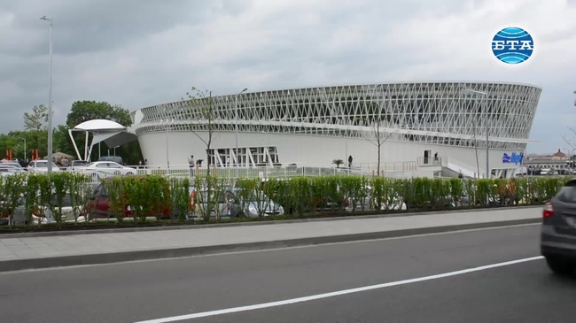 Комплекс Парк Арена ОЗК” е новото спортно бижу на Бургас