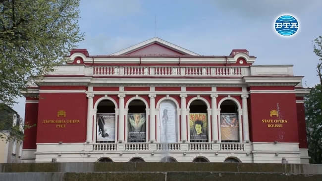 Русенската опера представя премиерно спектакъла "Набуко"