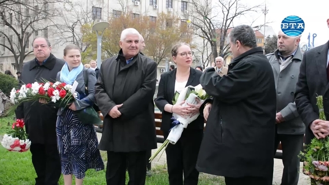 Мемориал на благодарността бе открит в центъра на Бургас