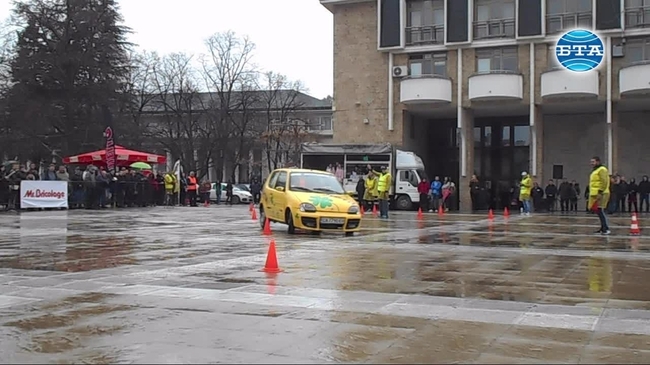 Атрактивно дамско рали с много адреналин в Благоевград