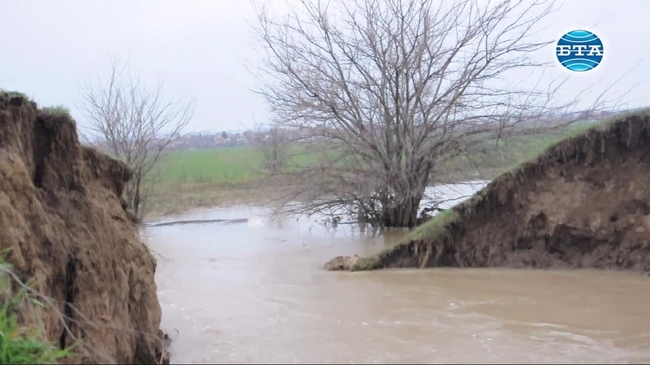 Представители на държавната и местна власт инспектираха дигите и хидромелиоративните съоръжения във Видинска област