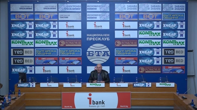 Кой и как създаде паметника на кирилицата на Антарктида? Проф. Николай Овчаров и проф. Пламен Павлов започват уникалната „Мисия България”, за да представят българското културно наследство по света.