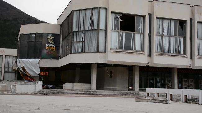 Вятър със скорост над 115 километра в час вилня във Враца
