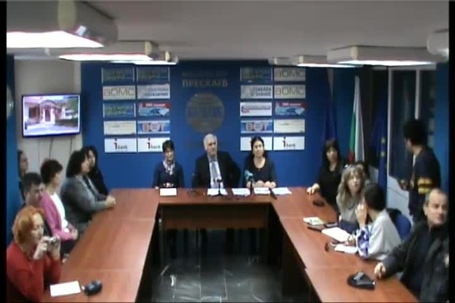 Учители и родители се обявиха против сливане на НУ"Васил Левски" в Сливен