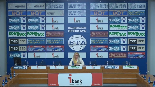  	
Как децата ни да учат език докато се забавляват през лятната ваканция?