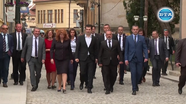 Правата на българите в Република Северна Македония трябва да бъдат защитени, заяви Кирил Петков