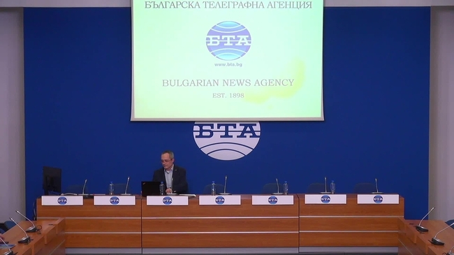 Подписване на договор за сътрудничество между Българската телеграфна агенция /БТА/ и КОСОВАПРЕС /Косовската информационна агенция/. 