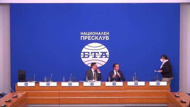 Подписване на договор за партньорство между Българската телеграфна агенция /БТА/ и Сдружение „Френско-българска търговска и индустриална камара“ /ФБТИК/.