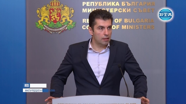 Няма директна заплаха за България, заяви премиерът Кирил Петков