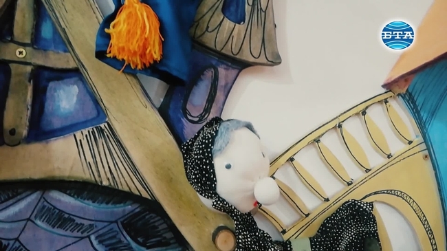 Около 300 кукли са експонирани в единствения в страната Музей на театралната кукла, изработени от деца в Сливен