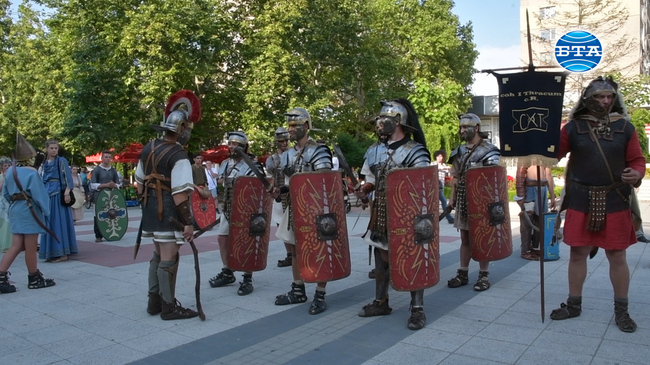 Атрактивни възстановки се проведоха в рамките на фестивала "Античният Абритус"