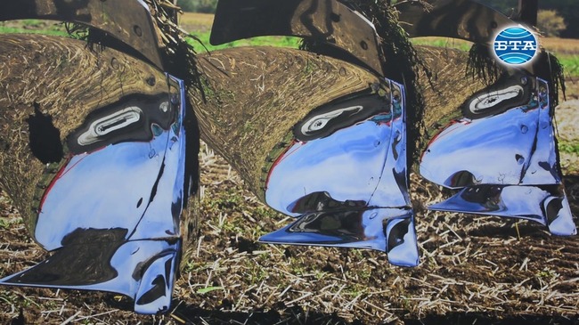 Изложбата "Видения" на фотографа Александър Иванов е експонирана в Бургаската художествена галерия