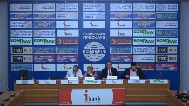 Репресиите срещу защитниците на правата на адвокатите.