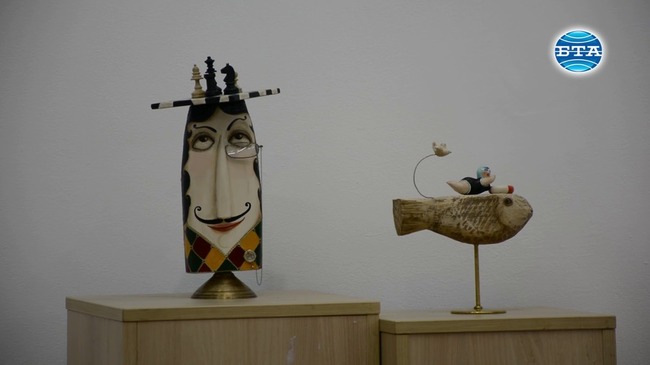 Изложба под надслов "Капки смях" е експонирана в Бургаската художествена галерия